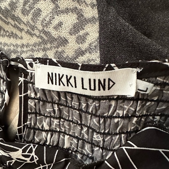 Nikki Lund Winona Abstract Print Cotton Blend Blouse Size L - Picture 4 of 5